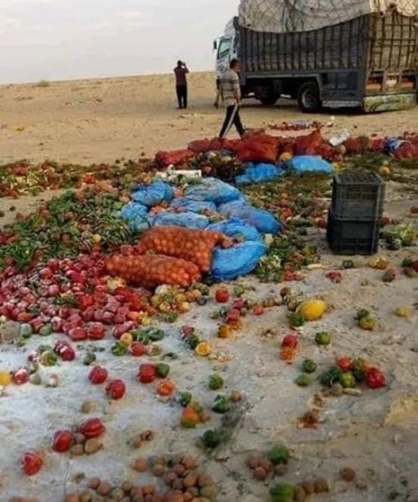تسببت الأزمة في إتلاف وفساد خضر وفواكه طازجة مغربية كانت موجهة إلى موريتانيا