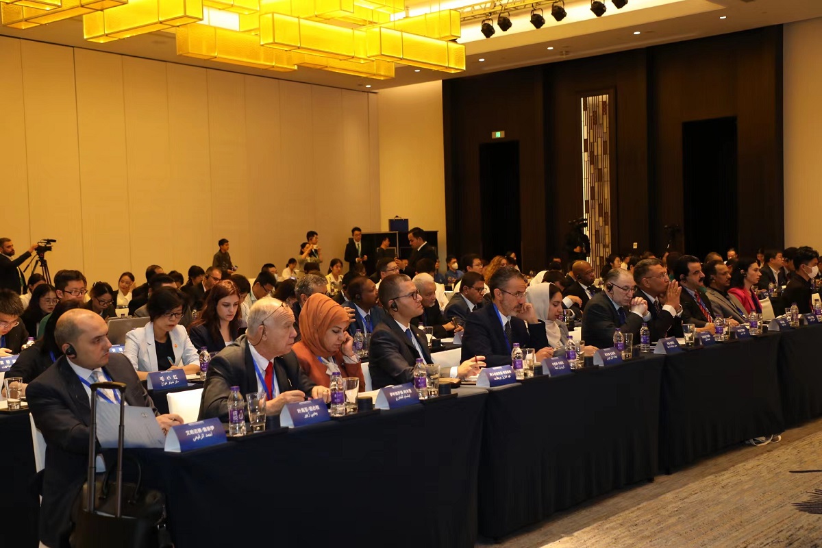 جانب من حضور افتتاح الدورة الرابعة للمنتدى الصيني العربي للوحدة والتنمية  
