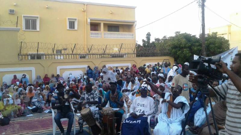 جانب من الجماهير الحاضرة في المهرجان